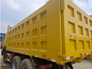 Самосвал Howo 6X4: фото 4