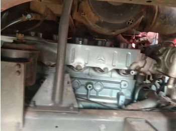 Самосвал Howo 6X4: фото 5