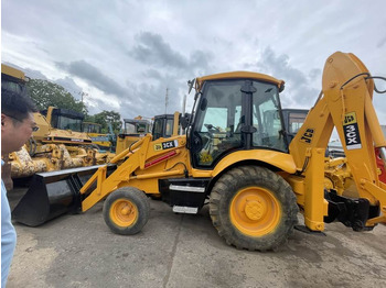 Экскаватор-погрузчик JCB 3CX