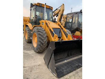 Колёсный погрузчик JCB 4CX: фото 2