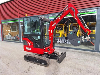 Мини-экскаватор