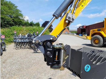 Мини-экскаватор XCMG XE20E: фото 2 Мини-экскаватор XCMG XE20E: фото 2