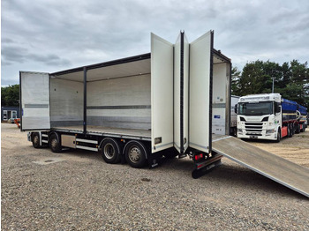 : фото в шапке страницы