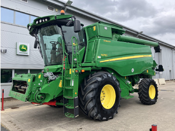 Зерноуборочный комбайн JOHN DEERE T670