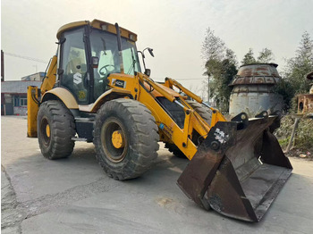 Экскаватор-погрузчик JCB 4CX: фото 3 Экскаватор-погрузчик JCB 4CX: фото 3