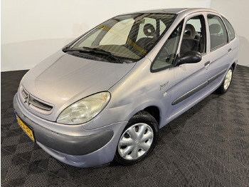 Легковой автомобиль CITROËN