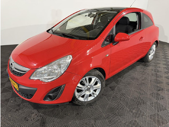 Хэтчбек OPEL