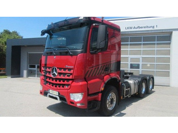 Тягач MERCEDES-BENZ