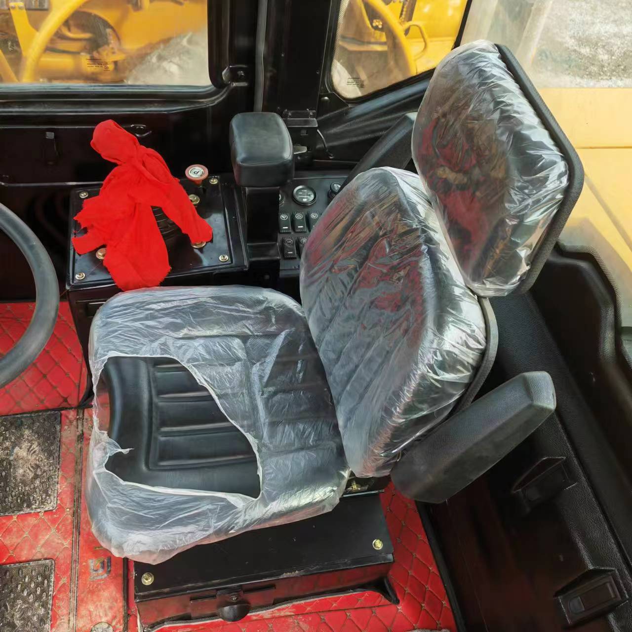 Колёсный погрузчик CATERPILLAR 950H: фото 5 Колёсный погрузчик CATERPILLAR 950H: фото 5