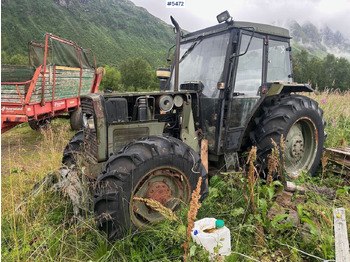 Трактор MASSEY FERGUSON 1000 series