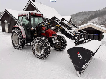 Трактор CASE IH