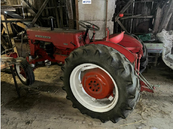 Трактор McCORMICK