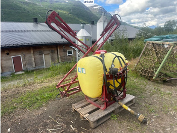 : фото в шапке страницы