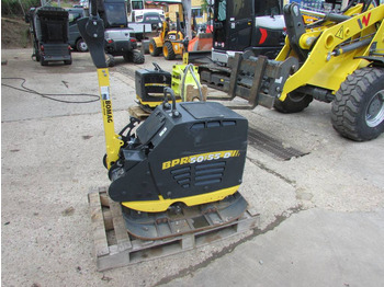 Виброплита BOMAG
