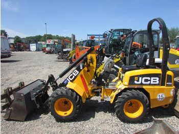 Колёсный погрузчик JCB 403