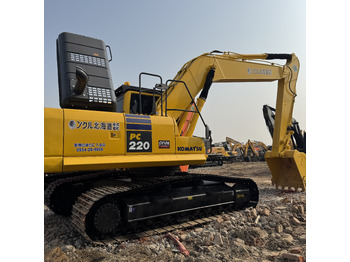 Гусеничный экскаватор KOMATSU PC220-8