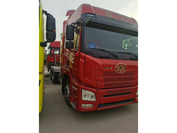Новый Тягач FAW JH6: фото 2