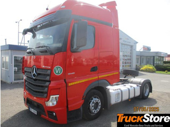Тягач MERCEDES-BENZ Actros 1845