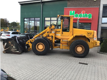 Колёсный погрузчик JCB 436