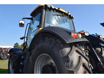 Трактор JCB Fastrac 8250: фото 4