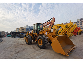Колёсный погрузчик CATERPILLAR 950H