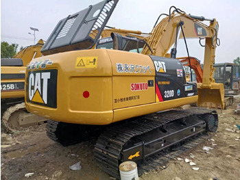 Гусеничный экскаватор Caterpillar 320D: фото 3