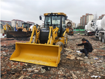 : фото в шапке страницы