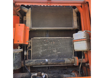Гусеничный экскаватор Doosan DX225LCA: фото 2