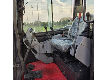 Гусеничный экскаватор KUBOTA