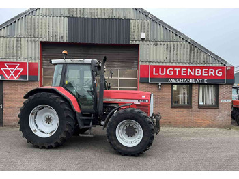 Трактор MASSEY FERGUSON