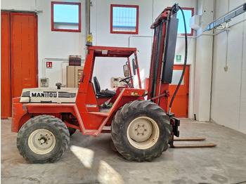 Внедорожный погрузчик MANITOU
