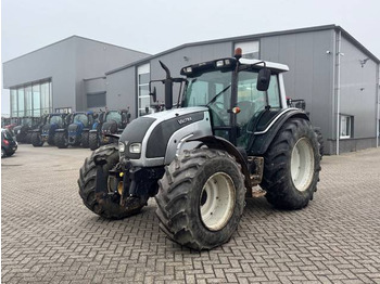 Трактор VALTRA N141