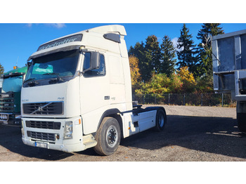 Тягач VOLVO FH12 460