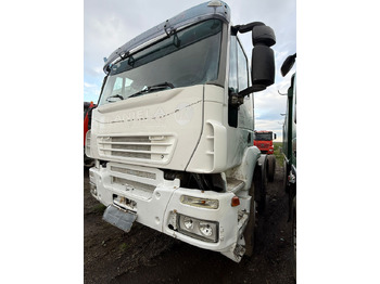 Грузовик-шасси IVECO Trakker