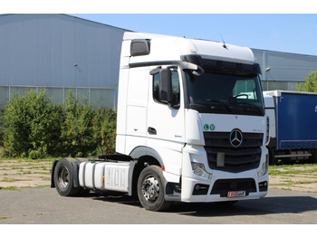 Тягач MERCEDES-BENZ Actros 1845