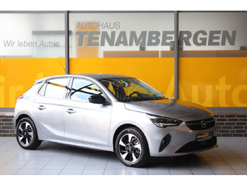 Седан OPEL