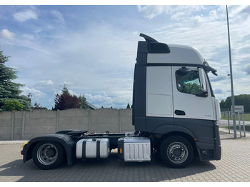 Тягач Mercedes-Benz ACTROS 1845, Mega,  Gigaspace, Salonka!: фото 3