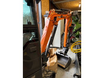 Мини-экскаватор Develon DX 19 Z-7: фото 4 Мини-экскаватор Develon DX 19 Z-7: фото 4