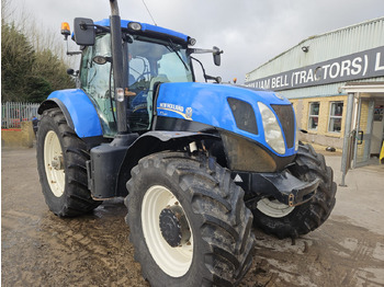 Трактор NEW HOLLAND T7