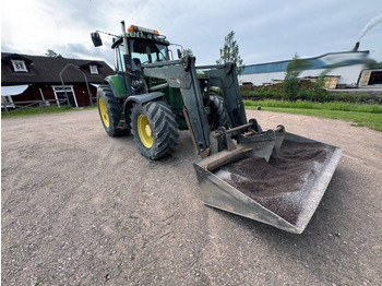 Трактор JOHN DEERE 7600