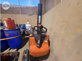 Электропогрузчик TOYOTA