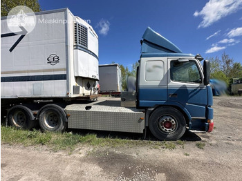 Тягач VOLVO FM12 380
