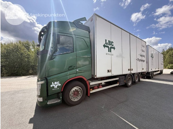Грузовик с закрытым кузовом VOLVO FH