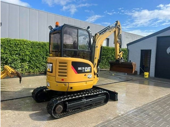 Мини-экскаватор CATERPILLAR 302.7DCR