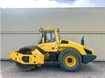 Компактор BOMAG BW213PDH-4 / 2012 BJ / Deutsche Maschine: фото 2