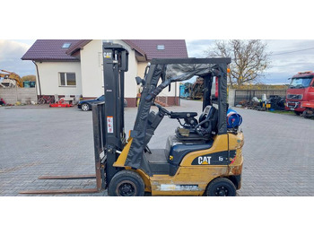 Газовый погрузчик CATERPILLAR GP