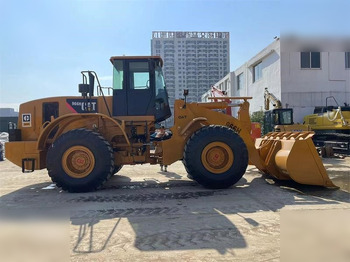 Колёсный погрузчик CATERPILLAR 966H
