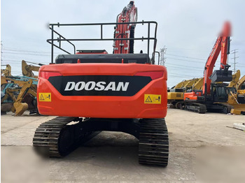 Гусеничный экскаватор DOOSAN DX225 LC: фото 3