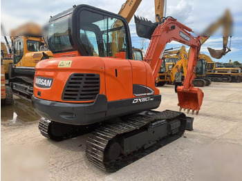Гусеничный экскаватор DOOSAN DX60-9C: фото 2