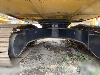 Гусеничный экскаватор KOMATSU PC210-8: фото 4